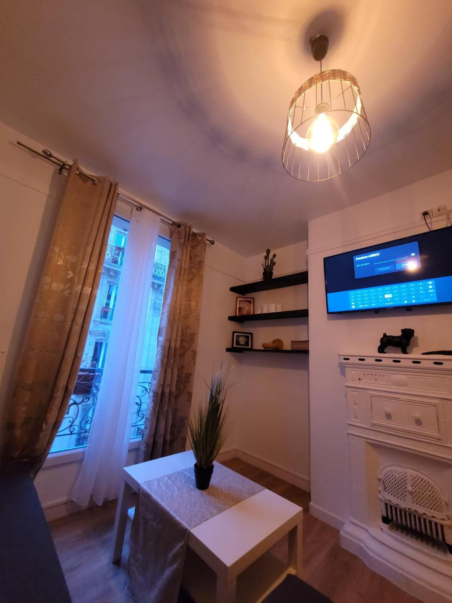 Charmant Appartement Pres De Montmartre 2 Paříž Exteriér fotografie